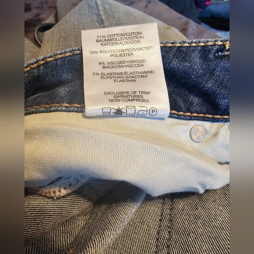 Silver Jeans Women's Distressed Skinny Jeans